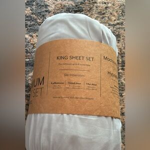 Brand New King Sheet -Set Home Collection Luxury Soft Sheets